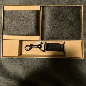 New Men’s Coach 3 in 1 Wallet Set